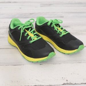 NEW - Merrell Boy's Altalight Low Trail Sneaker Black Green Yellow 4.5 Big Kid